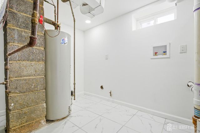 19 4th Street, Sayreville, NJ 08872