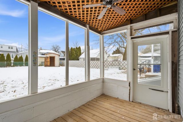 19 4th Street, Sayreville, NJ 08872