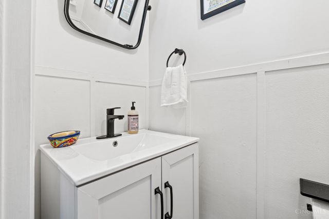 1933 Fairfax Avenue, Cincinnati, OH 45207