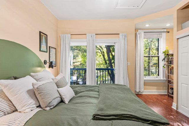 1933 Fairfax Avenue, Cincinnati, OH 45207