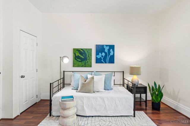 1933 Fairfax Avenue, Cincinnati, OH 45207