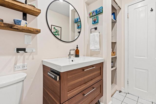 1933 Fairfax Avenue, Cincinnati, OH 45207