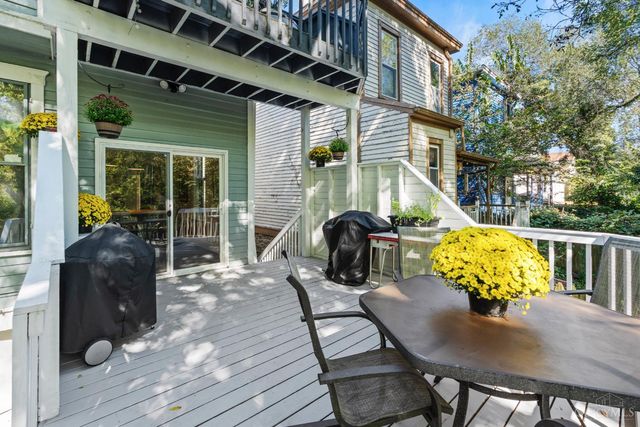 1933 Fairfax Avenue, Cincinnati, OH 45207