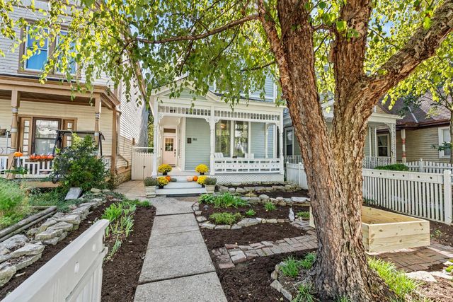 1933 Fairfax Avenue, Cincinnati, OH 45207