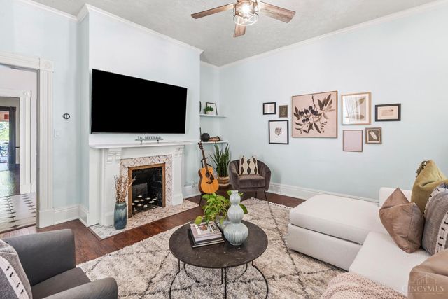 1933 Fairfax Avenue, Cincinnati, OH 45207