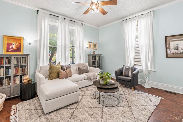 1933 Fairfax Avenue, Cincinnati, OH 45207