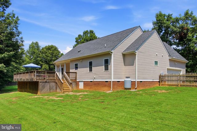 153 BEAGLE RUN DR, Bumpass, VA 23024