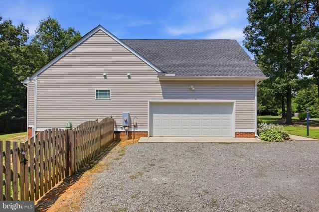153 BEAGLE RUN DR, Bumpass, VA 23024
