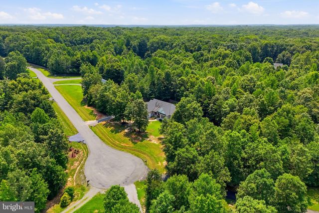 153 BEAGLE RUN DR, Bumpass, VA 23024