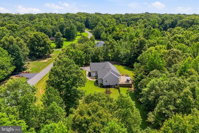 153 BEAGLE RUN DR, Bumpass, VA 23024