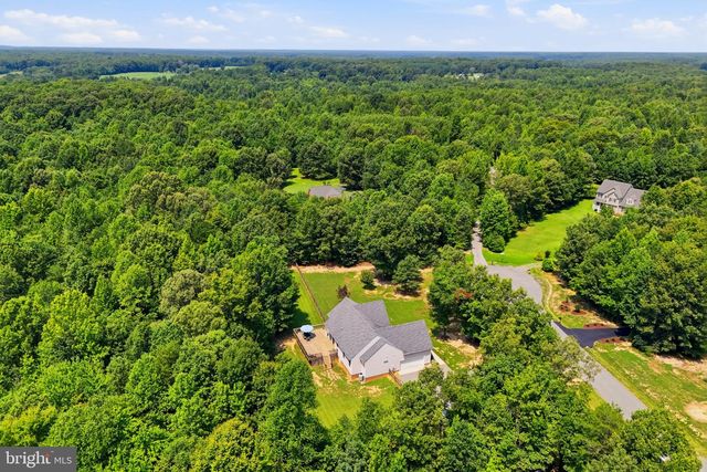 153 BEAGLE RUN DR, Bumpass, VA 23024