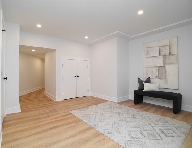 712 Watertown Street, Newton, MA 02460