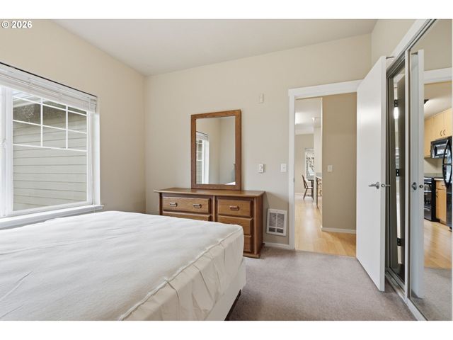 10800 Se 17TH Cir K128, Vancouver, WA 98664