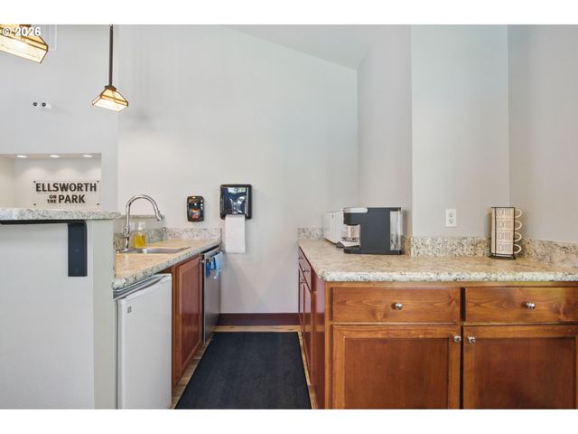 10800 Se 17TH Cir K128, Vancouver, WA 98664