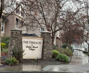 3420 Finnian Way 328, Dublin, CA 94568