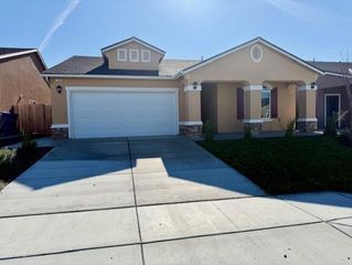 1240 E Orange Street, Avenal, CA 93204