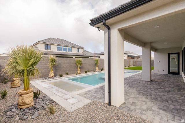 5290 W 2040 S, Hurricane, UT 84737