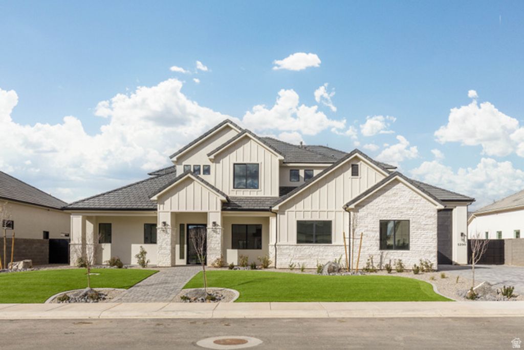 5290 W 2040 S, Hurricane, UT 84737