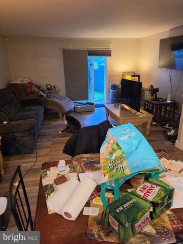 704 TARA DR, Sicklerville, NJ 08081
