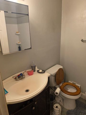 704 TARA DR, Sicklerville, NJ 08081