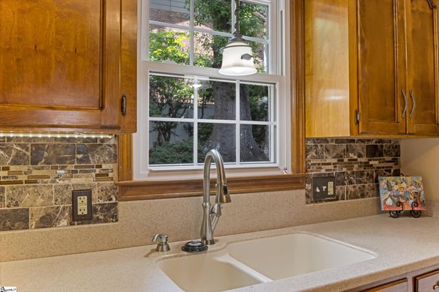 226 Stoney Creek Drive, Greenville, SC 29607