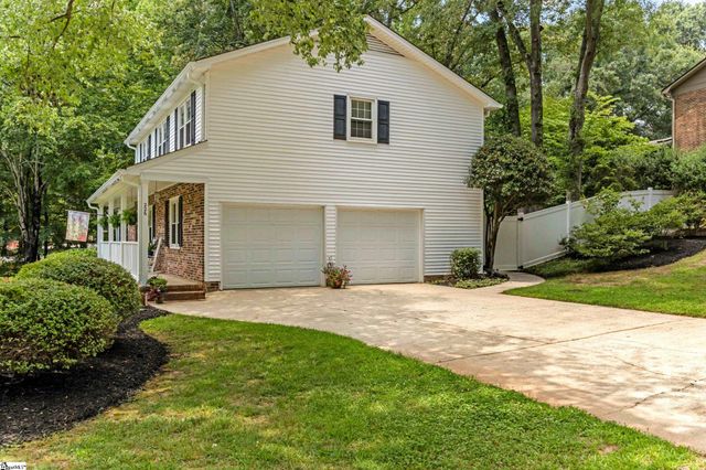 226 Stoney Creek Drive, Greenville, SC 29607