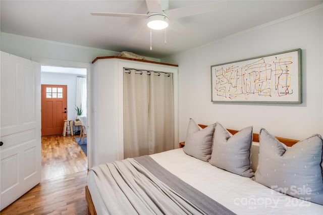 55 Woodland Drive, Waynesville, NC 28786