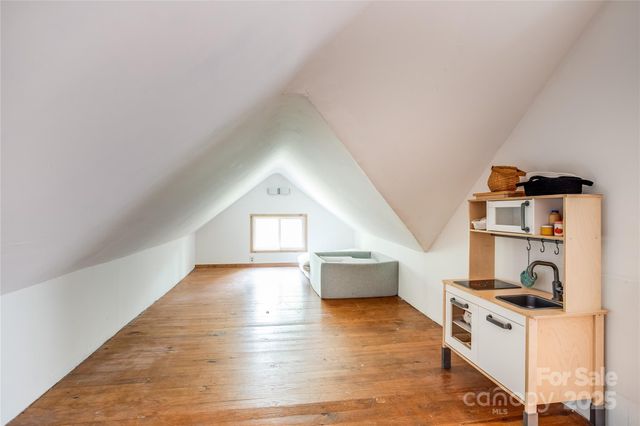 55 Woodland Drive, Waynesville, NC 28786