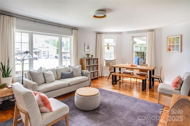 55 Woodland Drive, Waynesville, NC 28786