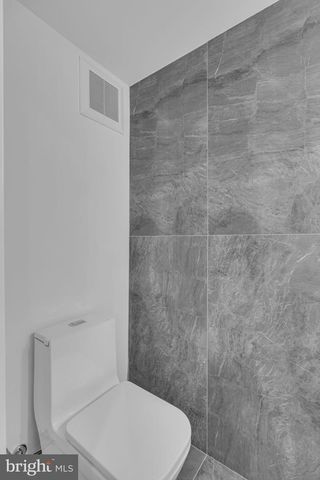 1121 MORSE ST NE, Washington, DC 20002