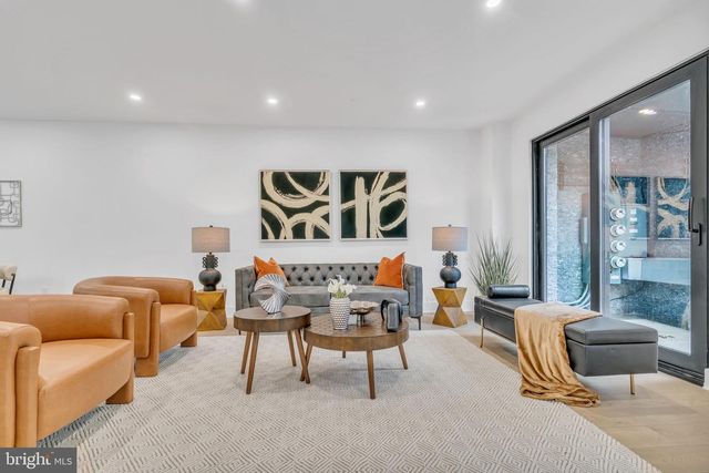 1121 MORSE ST NE, Washington, DC 20002