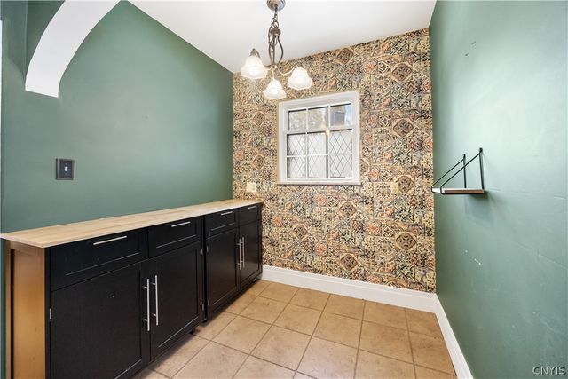 316 Barrington Road, Syracuse, NY 13214