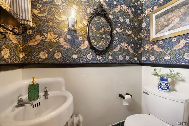 316 Barrington Road, Syracuse, NY 13214