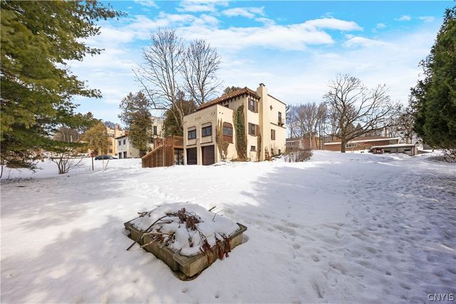 316 Barrington Road, Syracuse, NY 13214