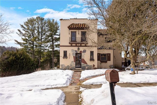 316 Barrington Road, Syracuse, NY 13214