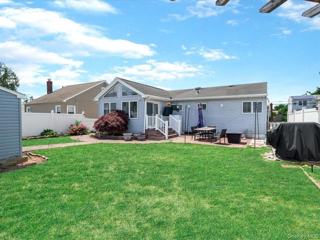 208 N 3rd Street, Bethpage, NY 11714