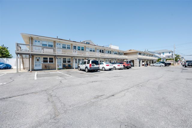 979 Oceanfront 24, Long Beach, NY 11561
