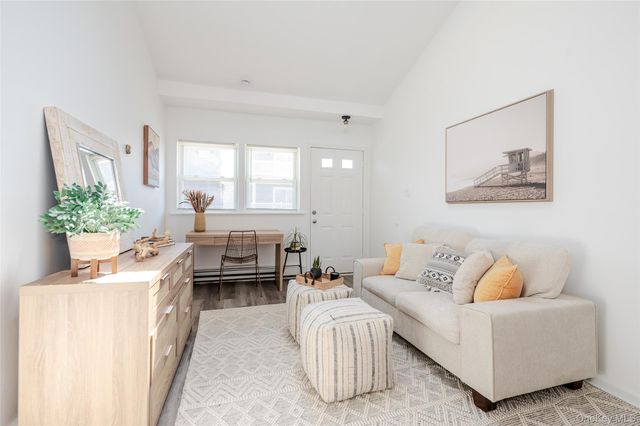 979 Oceanfront 24, Long Beach, NY 11561