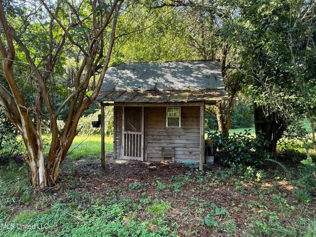 1156 Boone Road, Mccomb, MS 39648