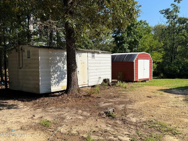 1156 Boone Road, Mccomb, MS 39648
