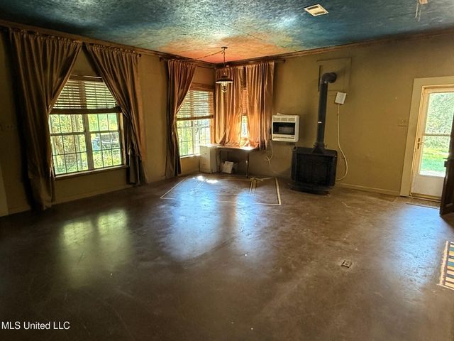 1156 Boone Road, Mccomb, MS 39648