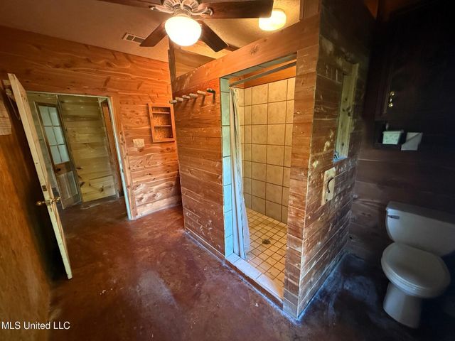 1156 Boone Road, Mccomb, MS 39648