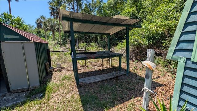 11291 SE 202nd Lane, Inglis, FL 34449
