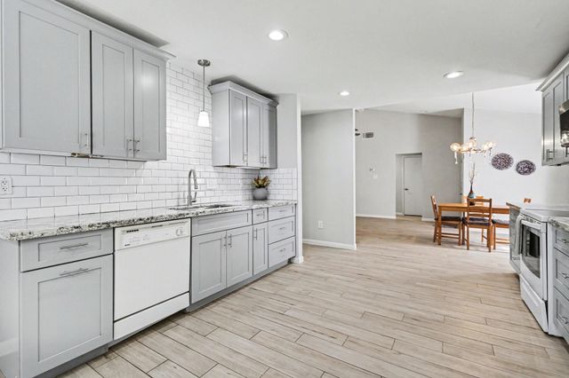 6810 Casablanca Drive, Houston, TX 77088