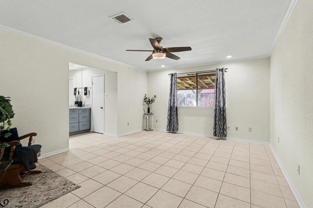 6810 Casablanca Drive, Houston, TX 77088