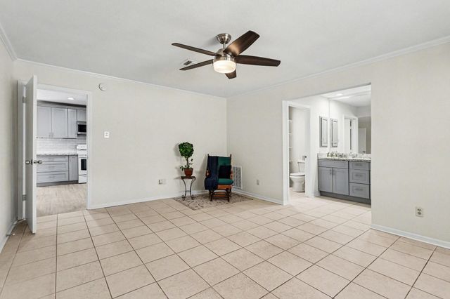 6810 Casablanca Drive, Houston, TX 77088