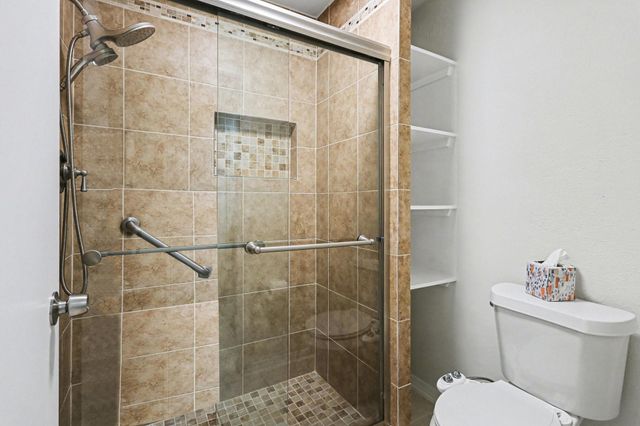 6810 Casablanca Drive, Houston, TX 77088