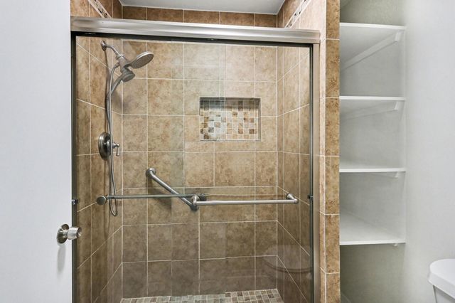 6810 Casablanca Drive, Houston, TX 77088