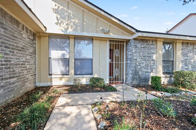 6810 Casablanca Drive, Houston, TX 77088