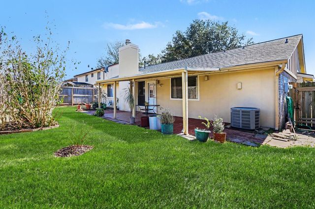 6810 Casablanca Drive, Houston, TX 77088